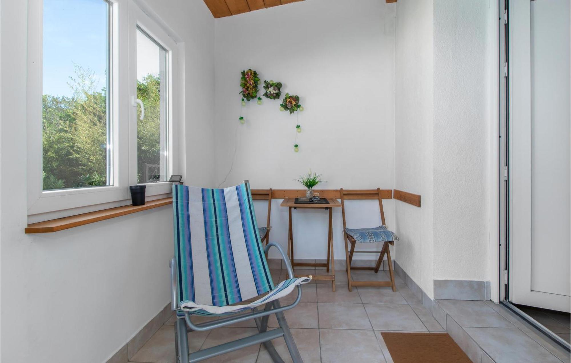Nice Apartment In Smrika With Kitchen المظهر الخارجي الصورة
